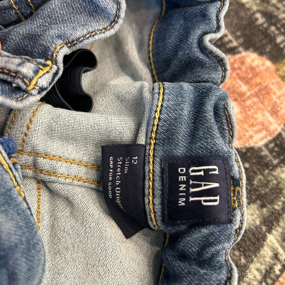 GAP Men's Classic Blue Straight Jeans